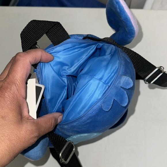 NWT Loungefly Stitch 3D Backpack - Picture 3 of 6